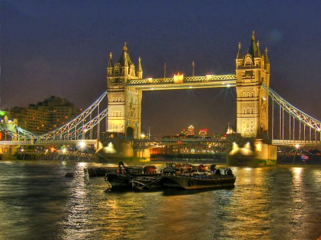 Tower Bridge (HDR), by Adriano Aurlio Araujo